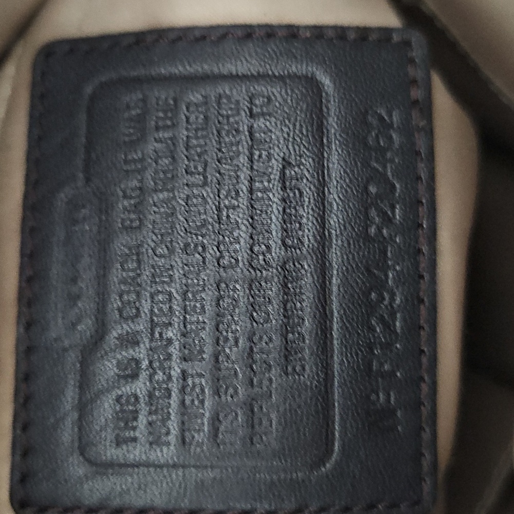 Coach Ashley Crossbody - Picture 4 of 13